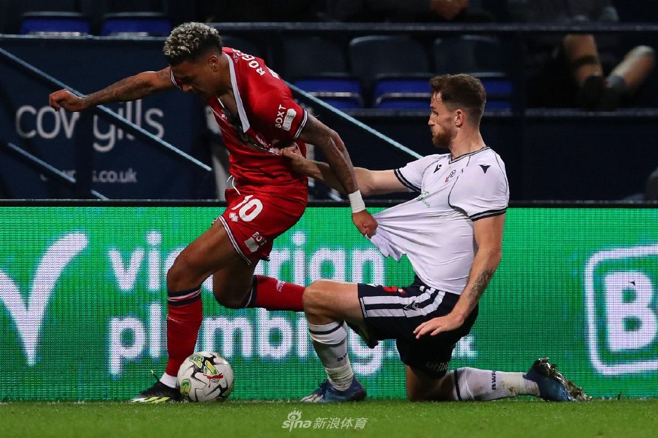 截击多次化 截击多次化