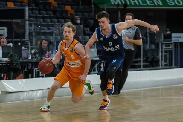 主场观赛的 主场观赛的