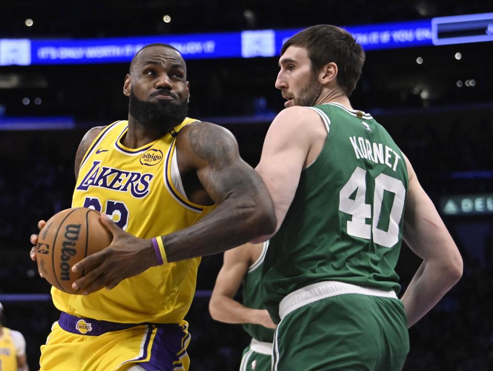 体育健儿挥 体育健儿挥